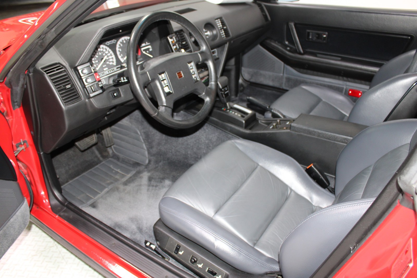 Nissan-300ZX-1988-Coupe-5