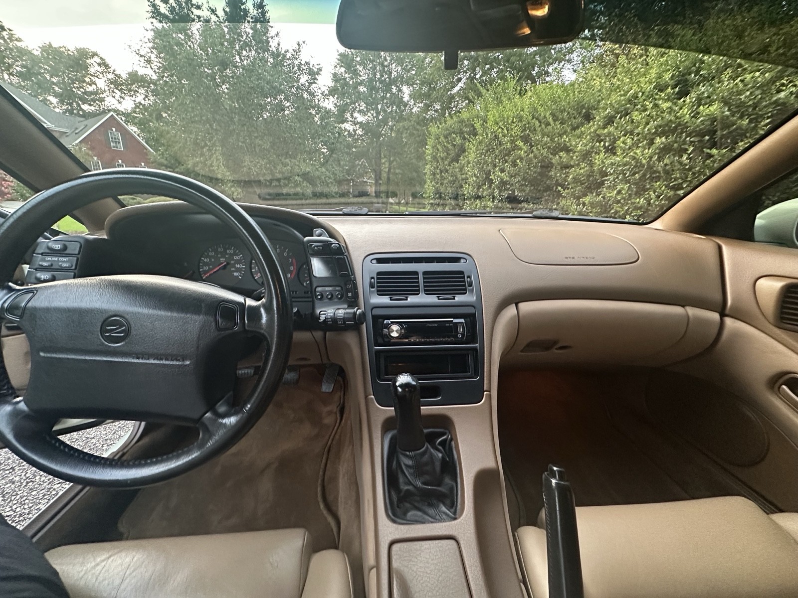 Nissan-300ZX-1994-Coupe-17