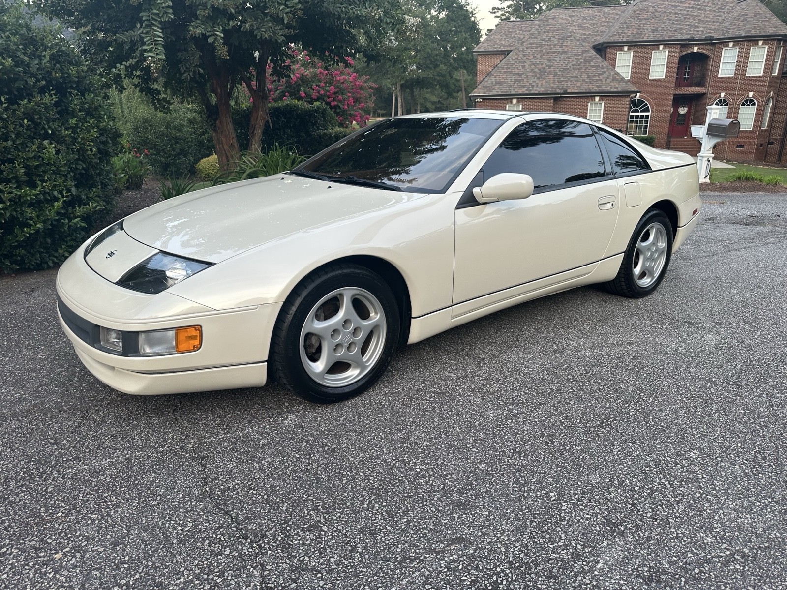 Nissan-300ZX-1994-Coupe-6