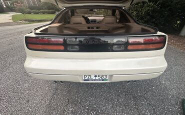 Nissan-300ZX-1994-Coupe-9