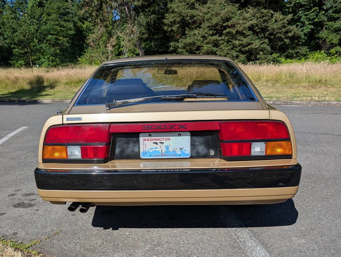 Nissan-300xz-1985
