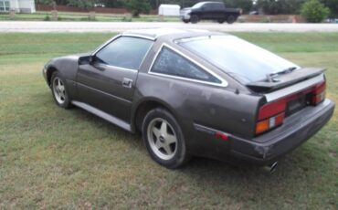 Nissan-300zx-1986-black-1