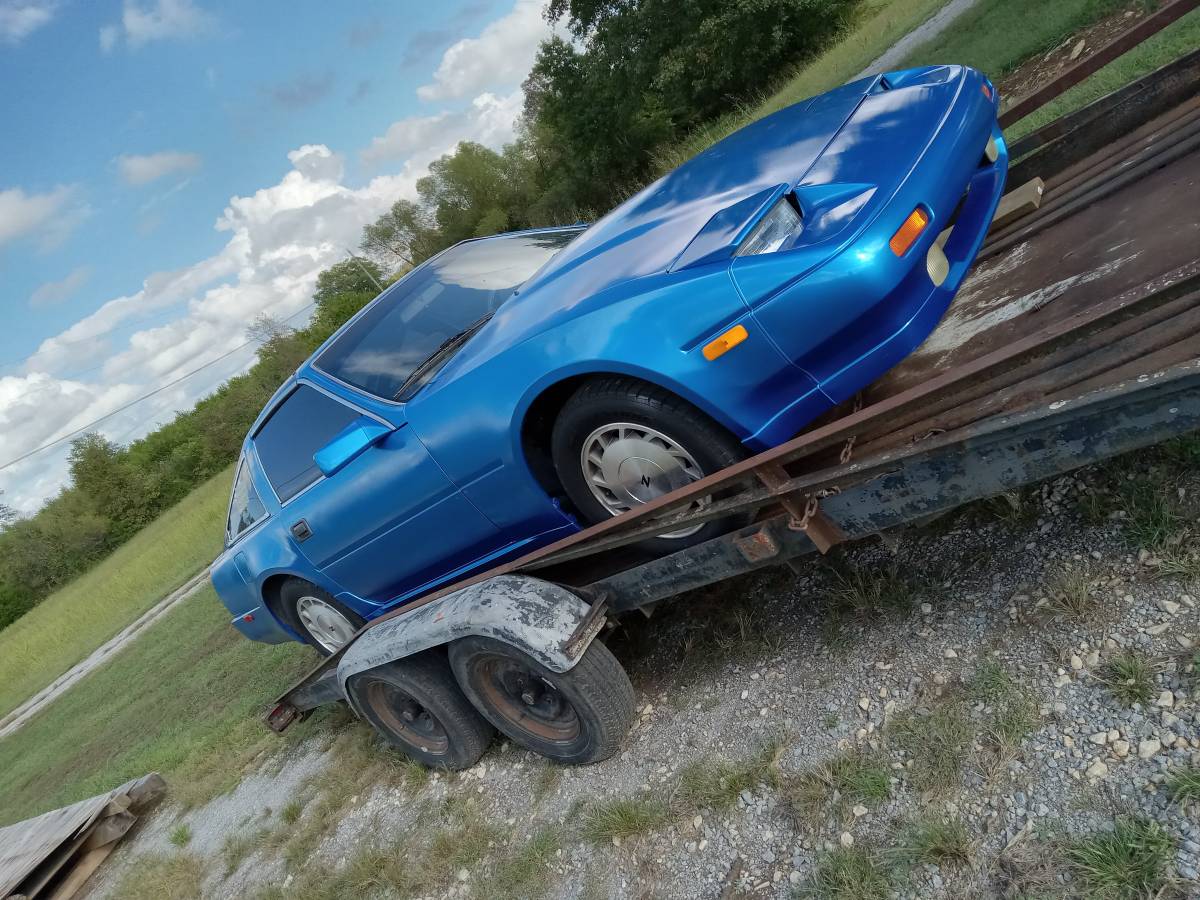 Nissan-300zx-1986-blue