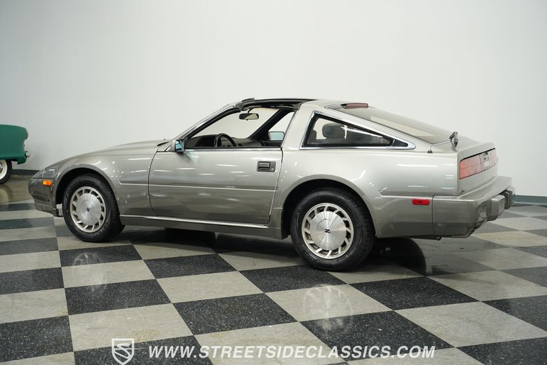 Nissan-300zx-1987-Dark-Gray-Metallic-Black-11