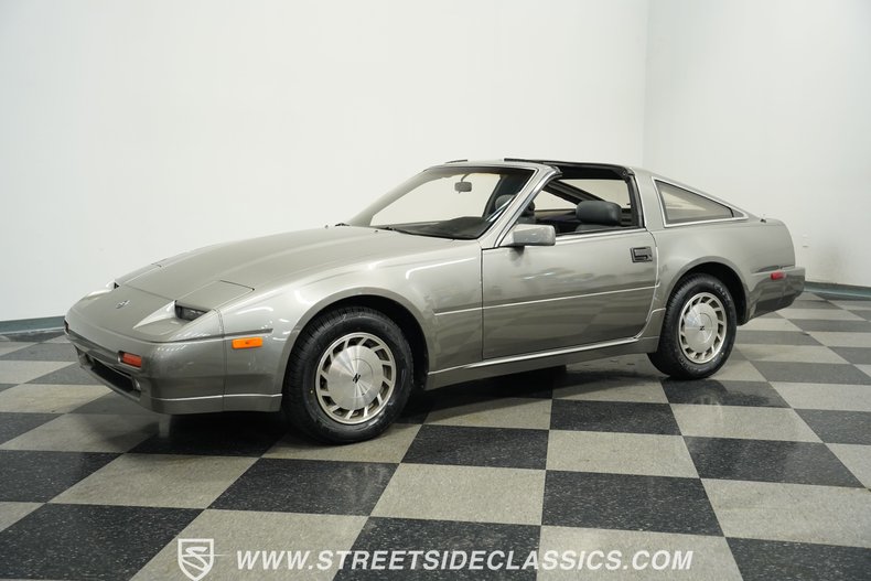 Nissan-300zx-1987-Dark-Gray-Metallic-Black-8