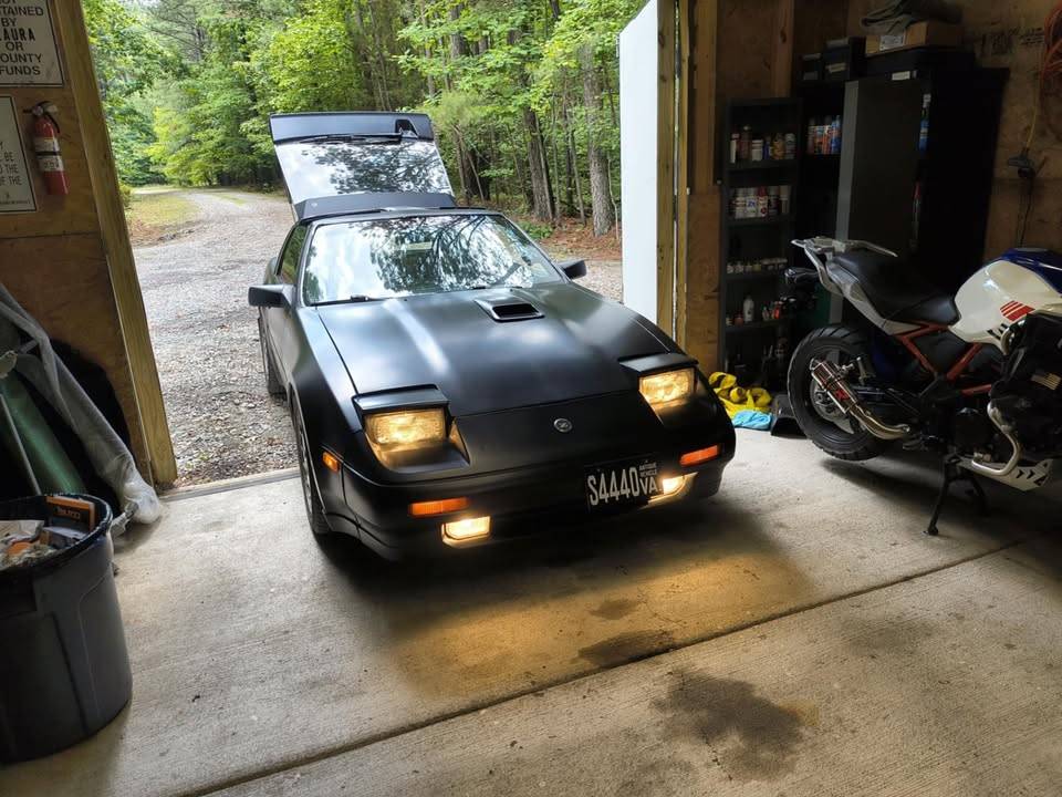 Nissan-300zx-1987-black-10