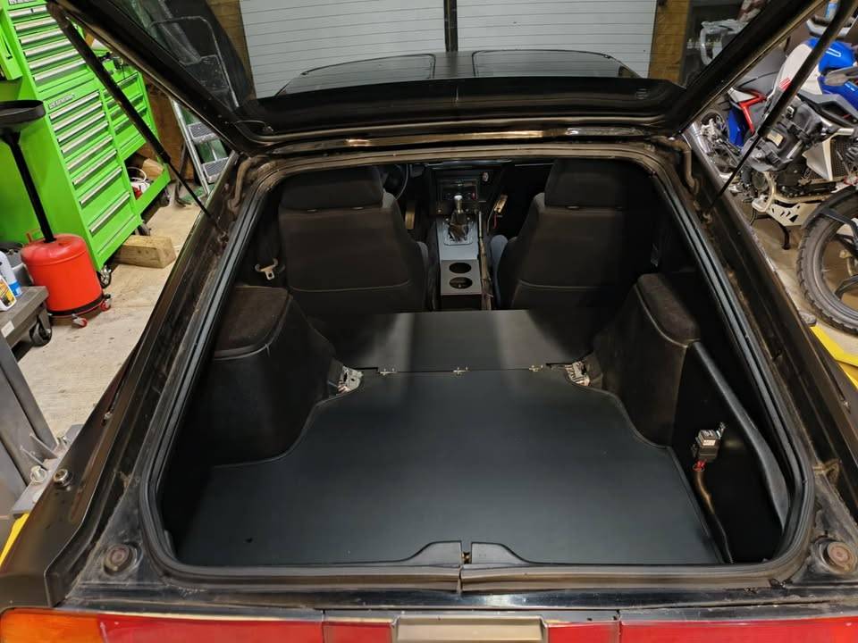 Nissan-300zx-1987-black-7