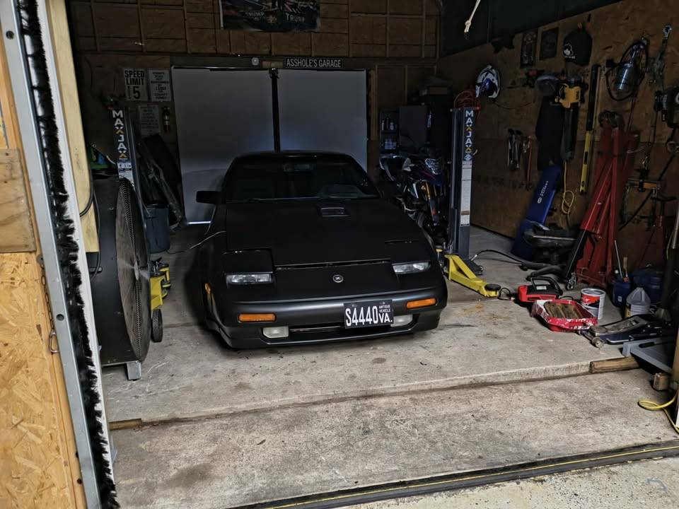 Nissan-300zx-1987-black-9