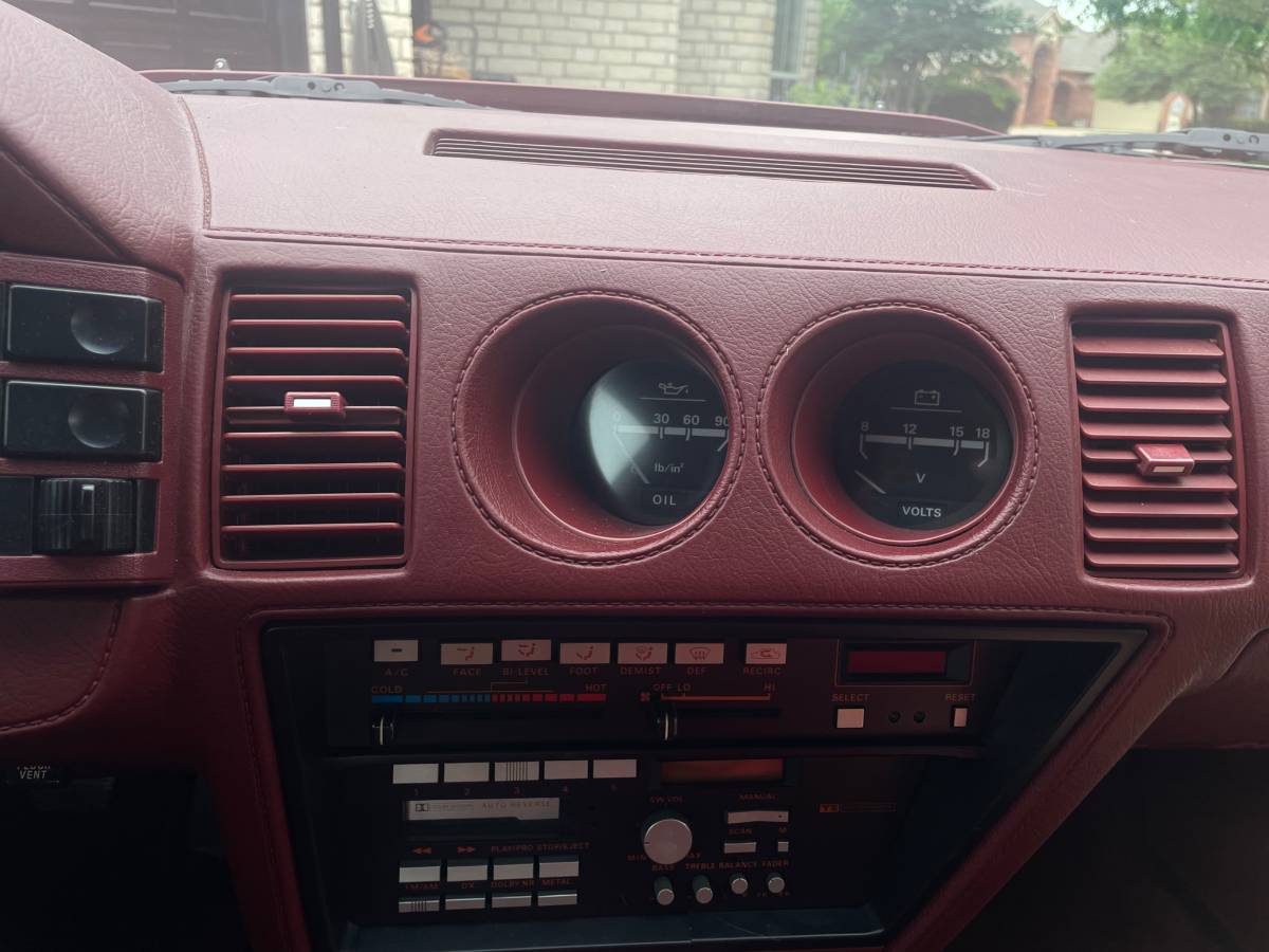 Nissan-300zx-1987-red-11