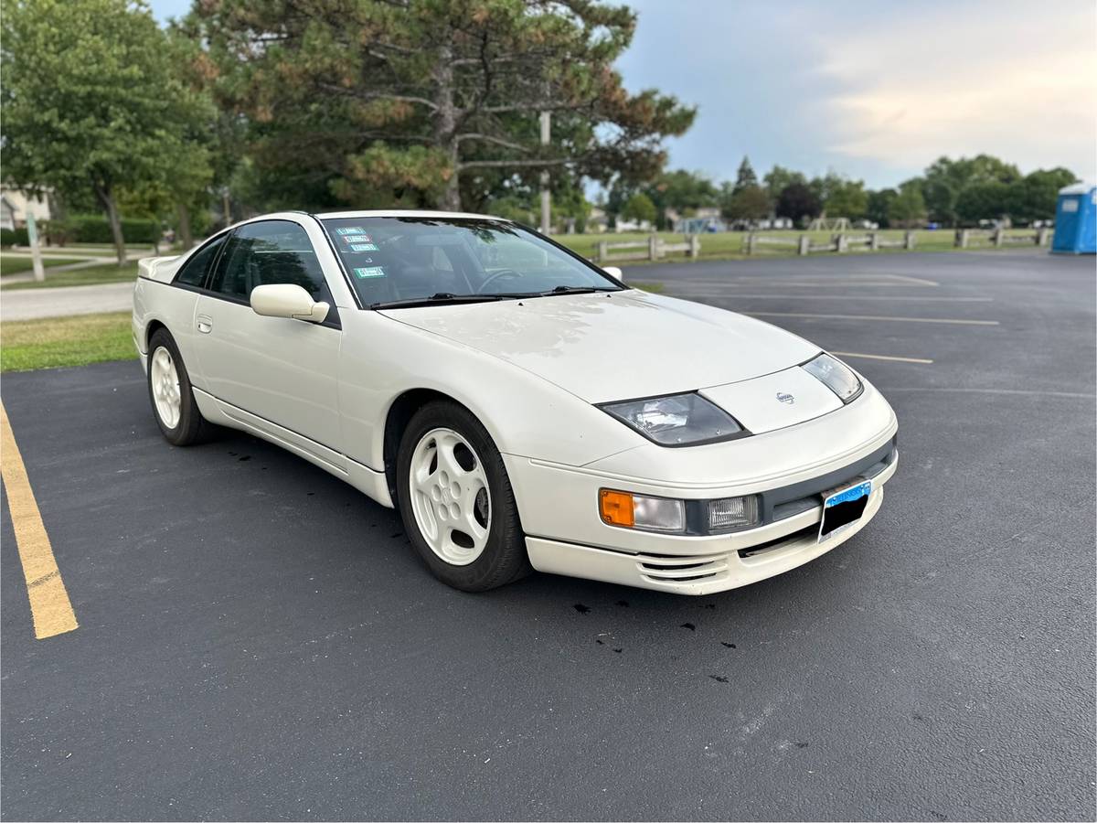 Nissan-300zx-1991-white-4