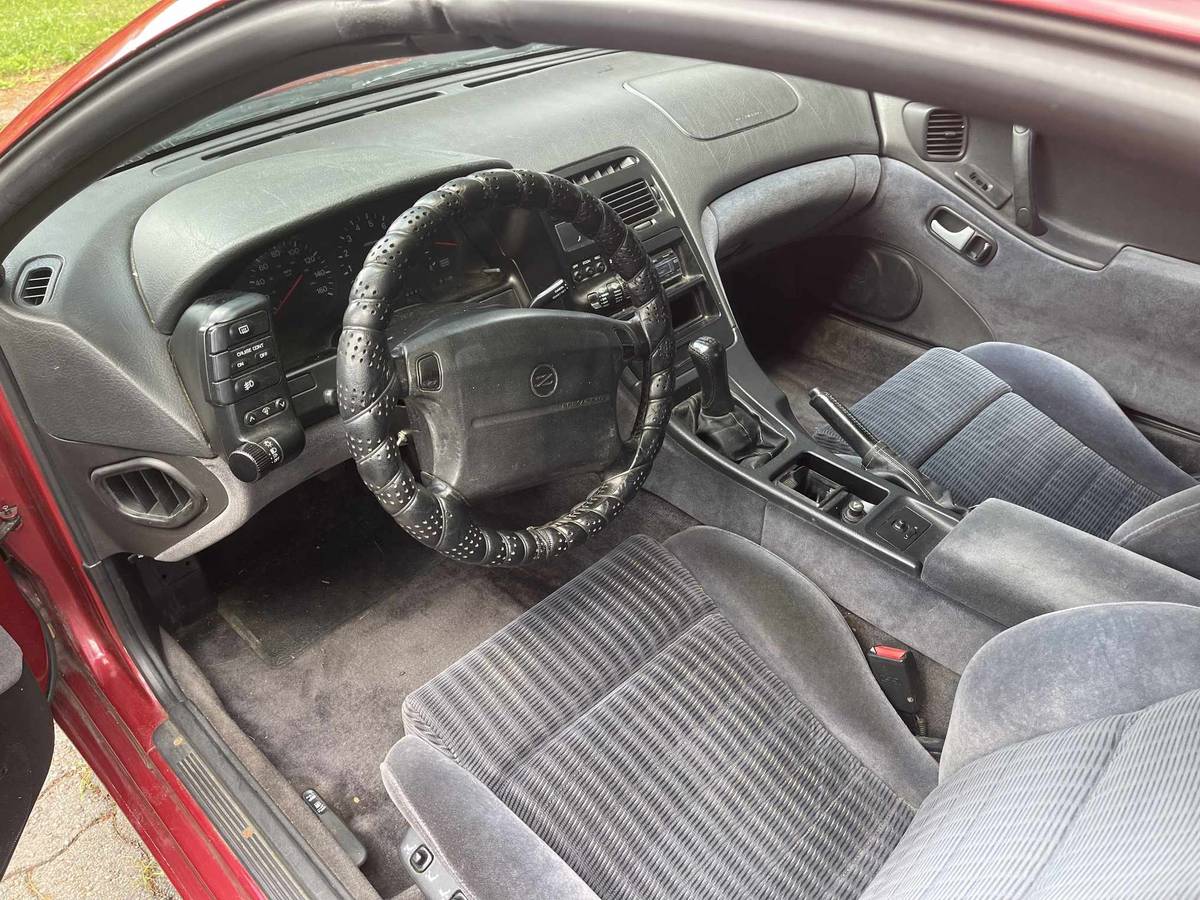 Nissan-300zx-1994-red-2