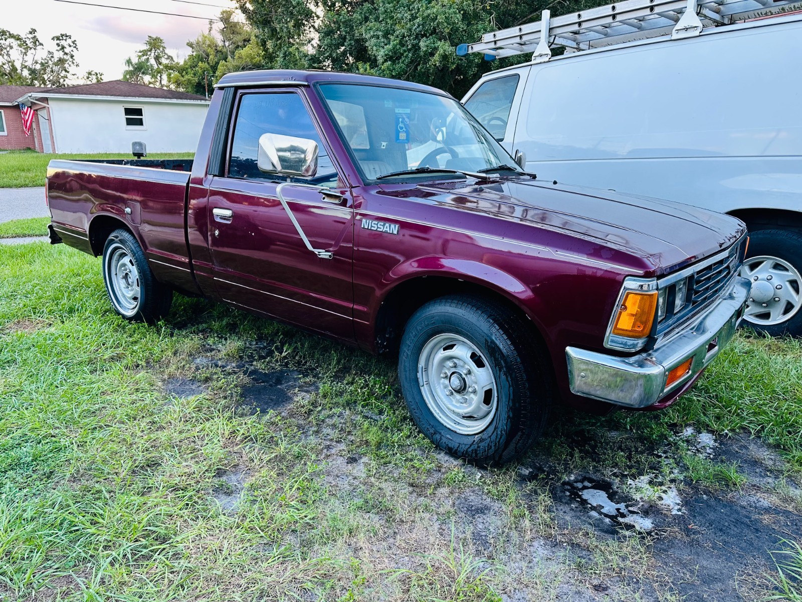Nissan-720-1985-Standard-Cab-Pickup