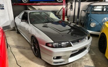 Nissan-GT-R-1996-Coupe-15