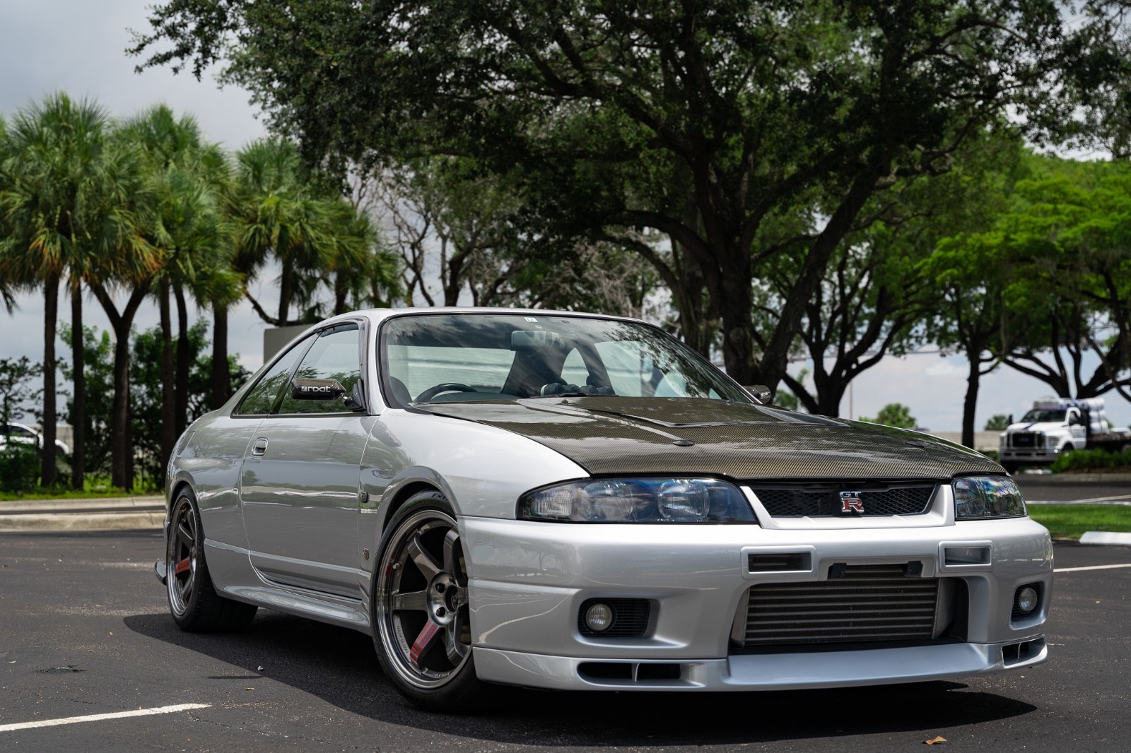 Nissan-GT-R-1996-Coupe-4