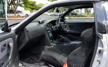 Nissan-GT-R-1996-Coupe-6