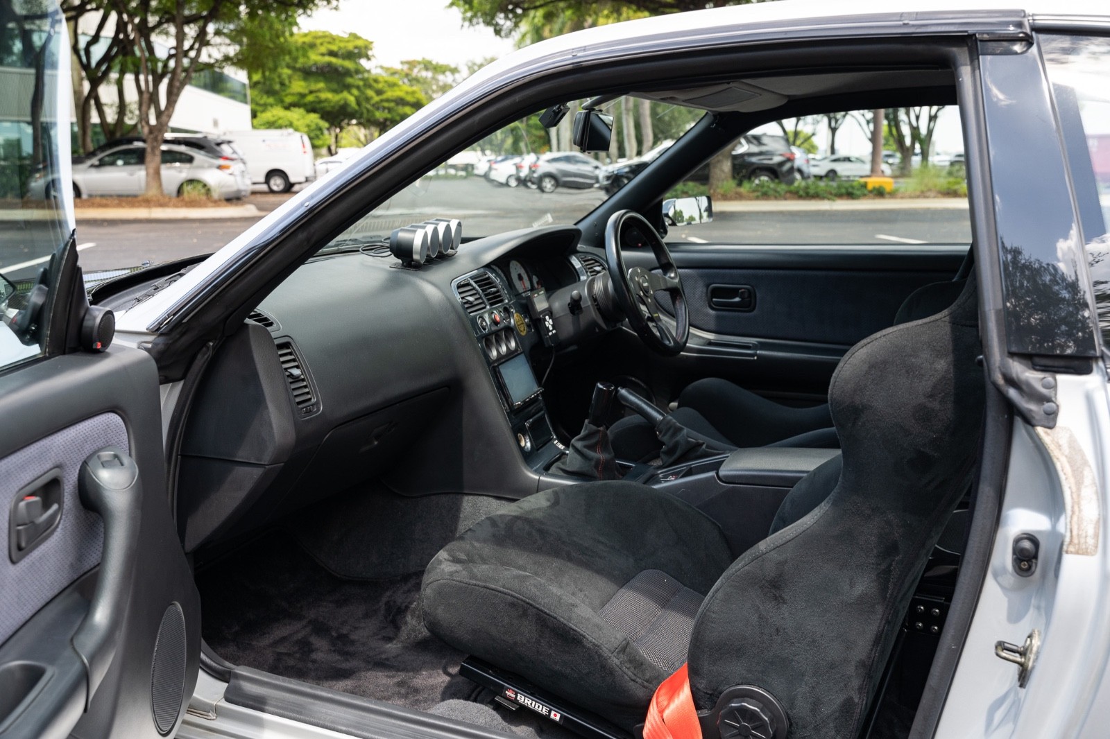Nissan-GT-R-1996-Coupe-6