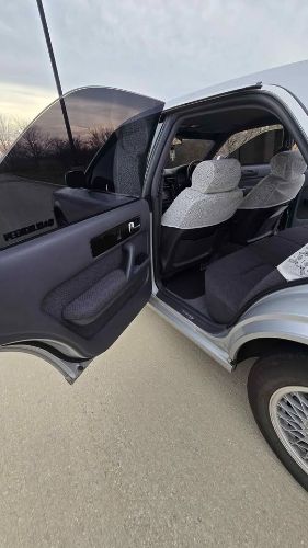 Nissan-Other-1993-Silver-Black-11