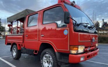 Nissan-atlas-diesel-1992-red-4