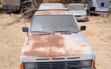 Nissan-d21-1988-brown