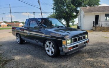 Nissan-d21-hardbody-1993-12