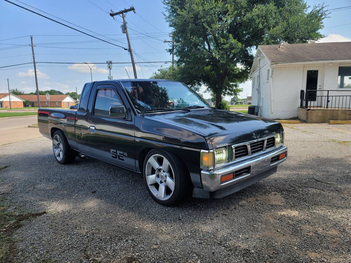 Nissan-d21-hardbody-1993-12