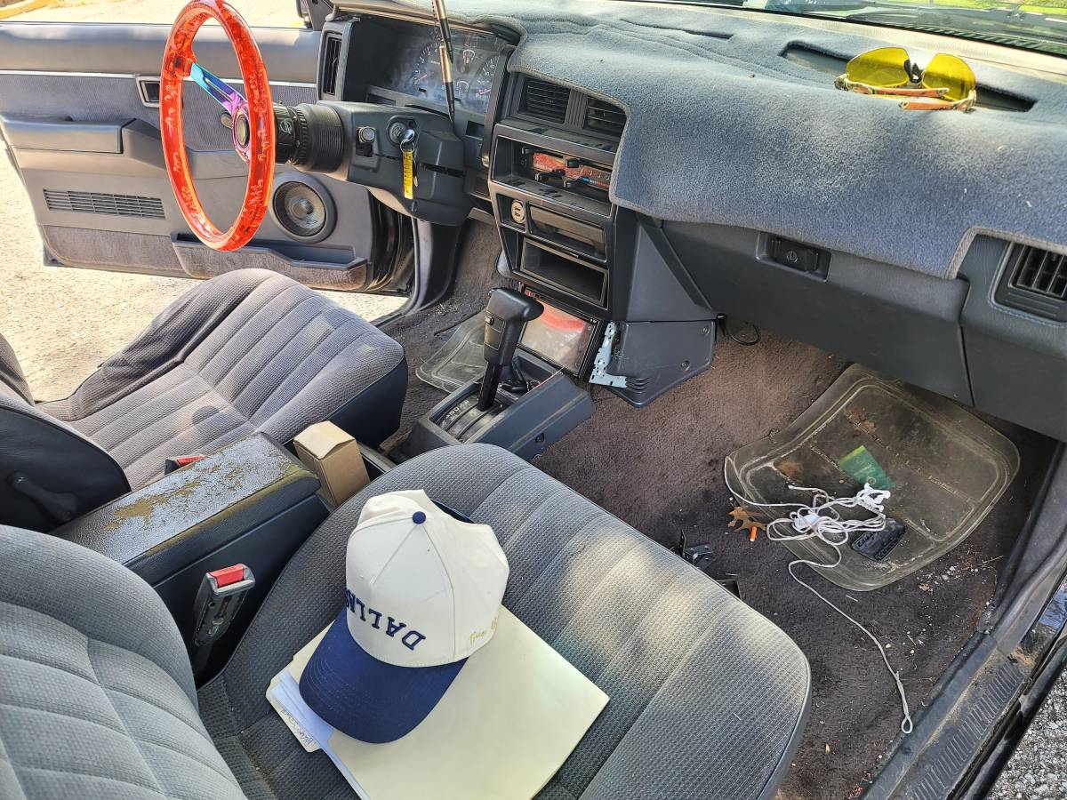 Nissan-d21-hardbody-1993-5