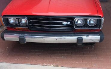 Nissan-datsun-1976
