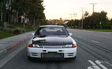 Nissan-gtr-1994-white-10