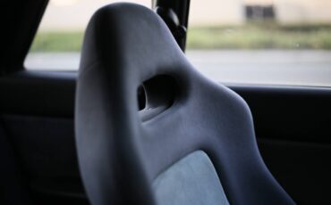 Nissan-gtr-1994-white-15