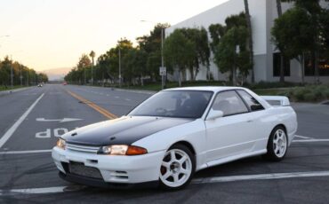 Nissan-gtr-1994-white-20