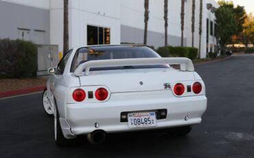 Nissan-gtr-1994-white-7