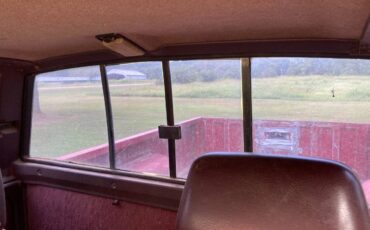 Nissan-king-cab-1992-red-10