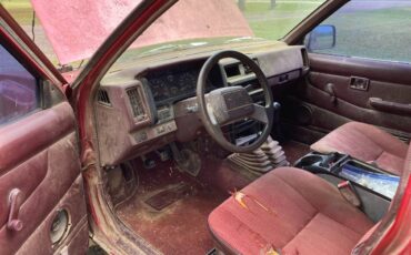 Nissan-king-cab-1992-red-15