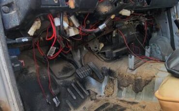 Nissan-king-cab-720-truck-1985-11
