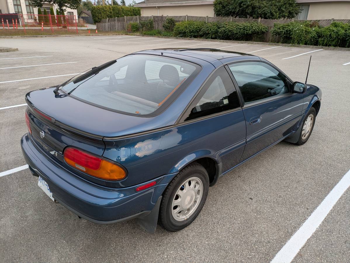 Nissan-nx-1993-blue-14
