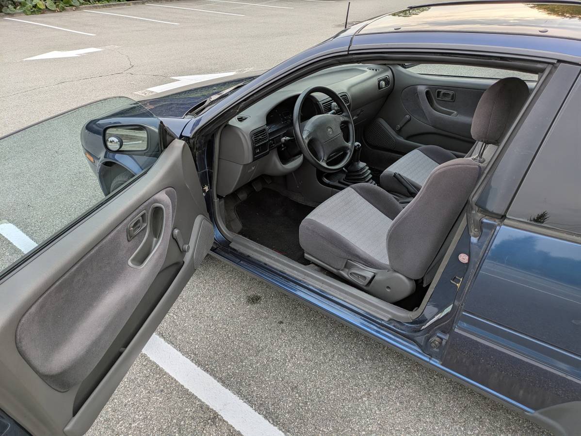 Nissan-nx-1993-blue-20
