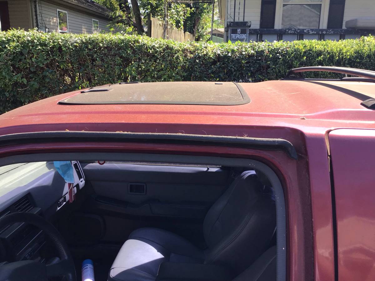 Nissan-pathfinder-1993-red-14