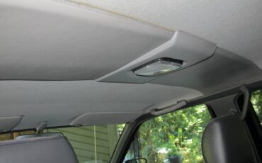 Nissan-pathfinder-xe-4x4-1994-black-10