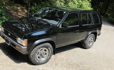 Nissan-pathfinder-xe-4x4-1994-black-17