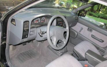 Nissan-pathfinder-xe-4x4-1994-black-5