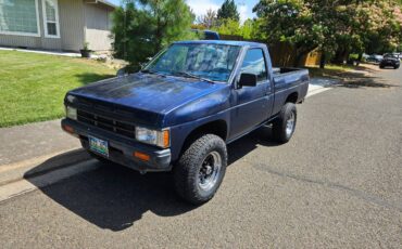 Nissan-pickup-1988-blue-13