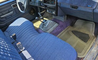 Nissan-pickup-1988-blue-4