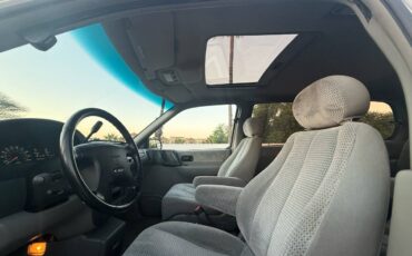 Nissan-quest-1994-grey-12