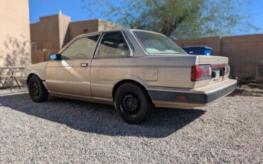 Nissan-sentra-1990-brown-1