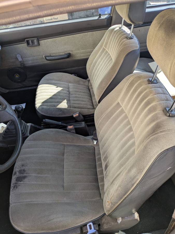 Nissan-sentra-1990-brown-4