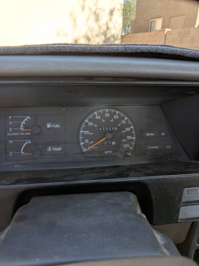 Nissan-sentra-1990-brown-6