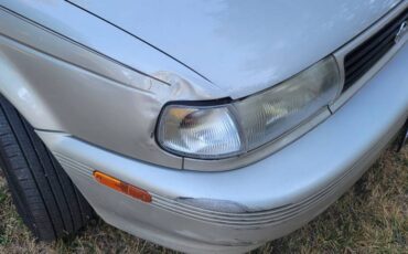 Nissan-sentra-1994-3