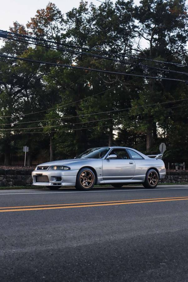 Nissan-skyline-gtr-1995-silver-10