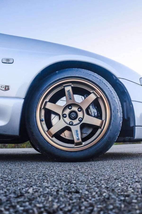 Nissan-skyline-gtr-1995-silver-14