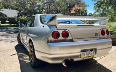 Nissan-skyline-gtr-1995-silver-3